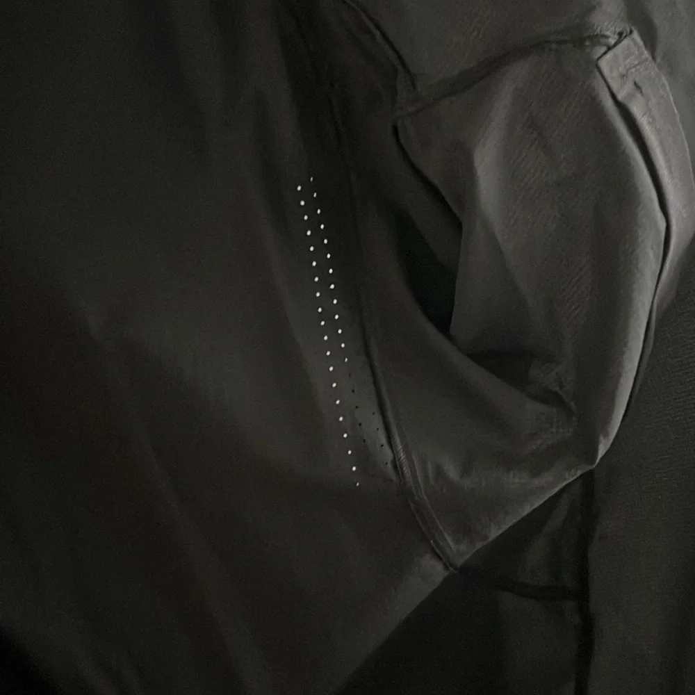 Lululemon lightweight jacket